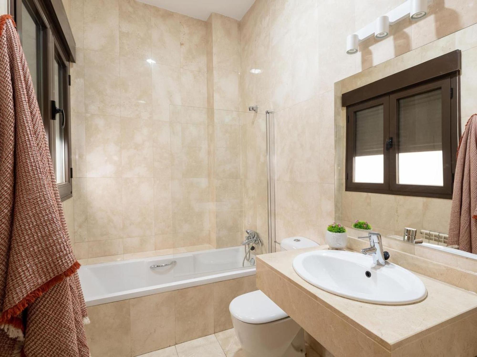 Chezmoihomes Town Hall Apartment グラナダ エクステリア 写真