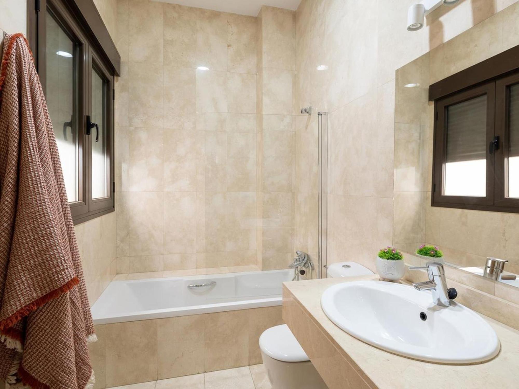 Chezmoihomes Town Hall Apartment グラナダ エクステリア 写真